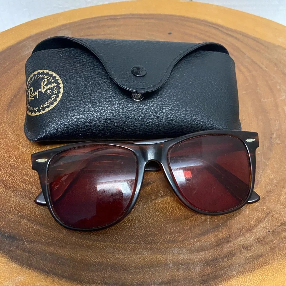 RayBan Original Wayfarers & Case